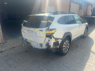 2025 Subaru Outback Limited - Primary Damage Right Image